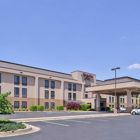 Hampton Inn Staunton Buitenkant foto